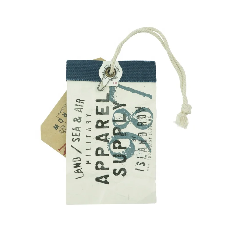 Luxury Design Custom Embossed Hang Tags 800gsm Black Cardboard Garment Tags Clothing Labels 888