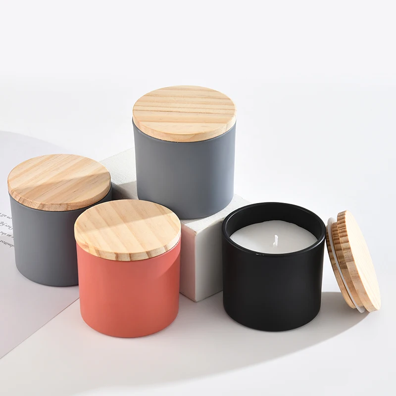 Luxury high borosilicate empty glass candle jar matte black Weddings parties dinner used glass candle holder with wooden lid