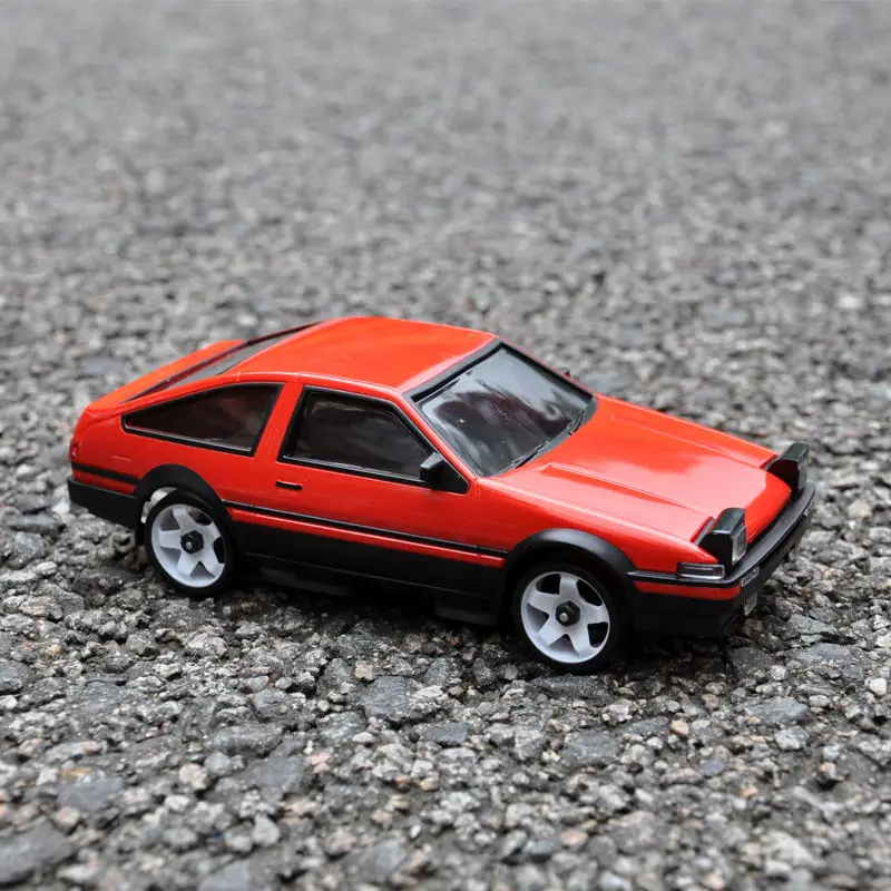 AE86 RC car IW06 firelap NEW  MINIZ  RC car 1/28 FIRELAP Rear drive 2WD Racing RC Car (with battery and charge)