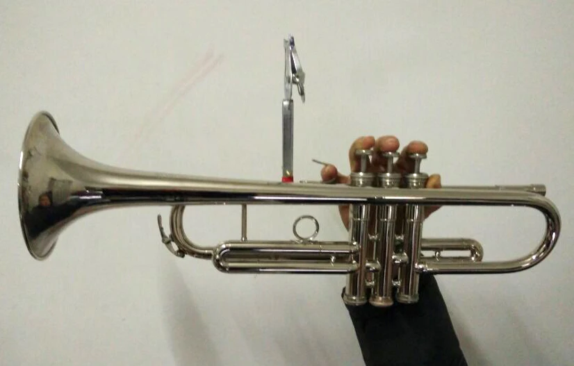 trumpet marching clip  snare drum layer music stand lyre french horn