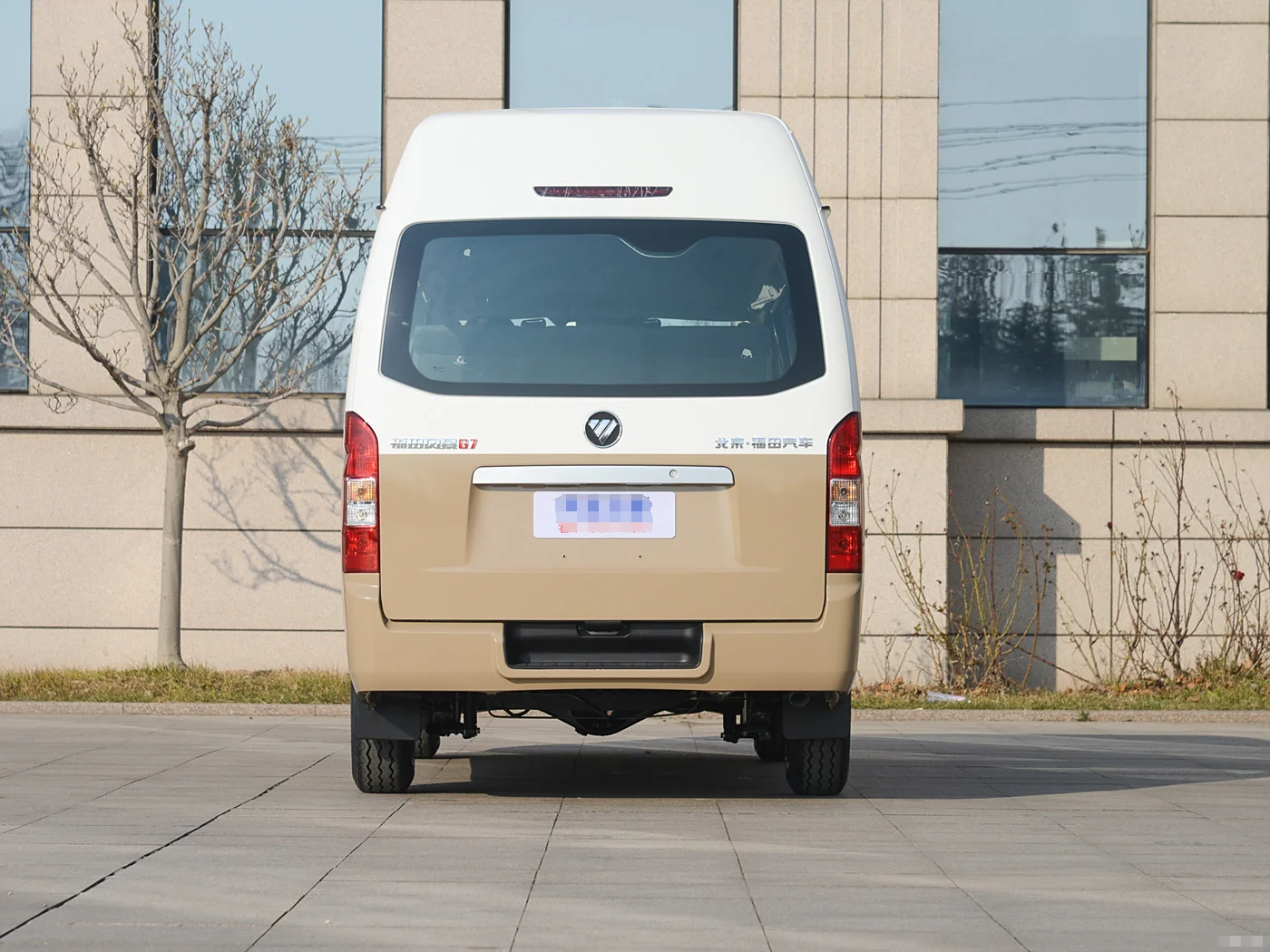 Made in China Foton G7 Mini Van Bus 10 Man Truck Bus Full Set Foton Van Gasoline Car 4x4 Foton Cargo Truck 2.4 Displacement