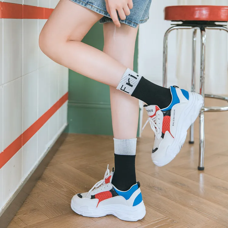 2020 new design candy color cotton socks week letter fashion cool socks crew socks customize
