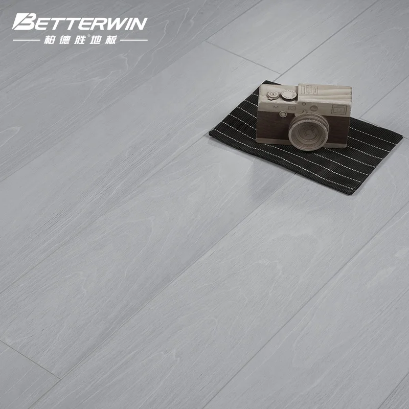 High quality composite flooring solid color waterproof decking wooden laminated flooring