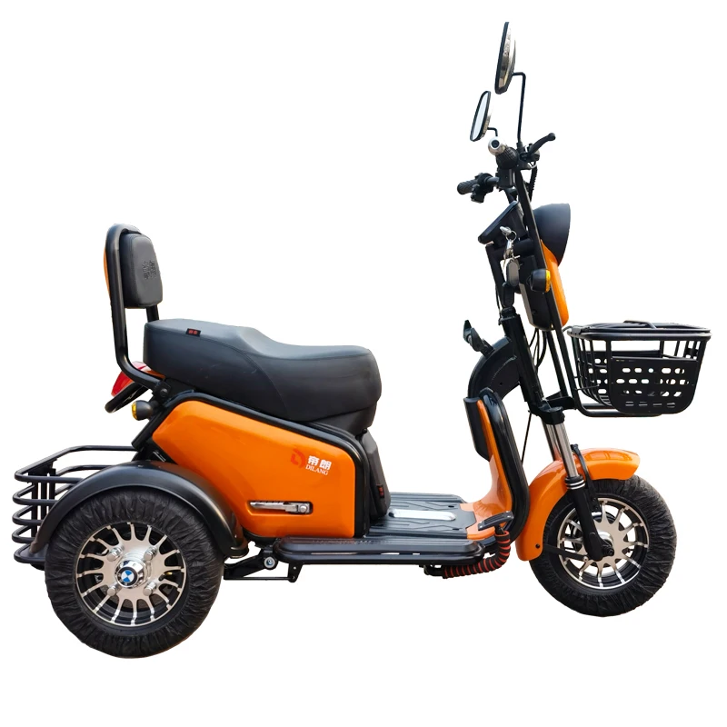  Маленький и изысканный трехколесный электрический скутер etrike для 3
