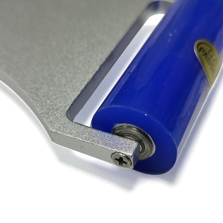 Blue Screen Cleaning Lint Free Sticky Roller Dust Removal Washable Cleanroom Silicone Rubber Sticky Lint Roller