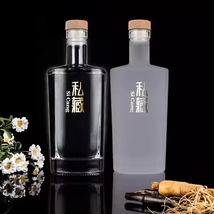 Factory high quality 100ml 375ml 500ml 750ml rum alcohol whiskey gin vodka Wine patron tequila glass bottle With Stopper Cork