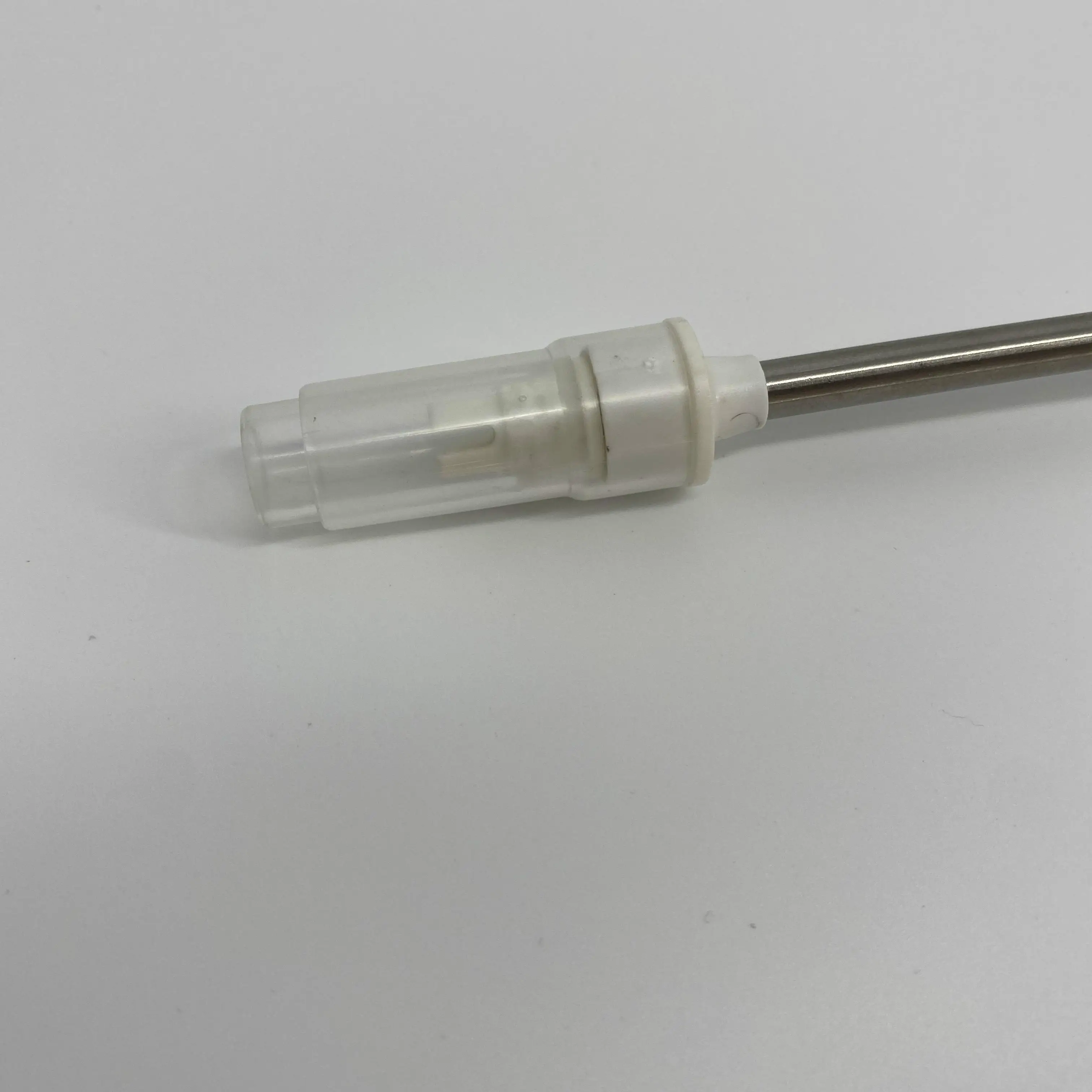 Хирургический одноразовый геморроидный резиновый многополосный лигатор с аноскопом