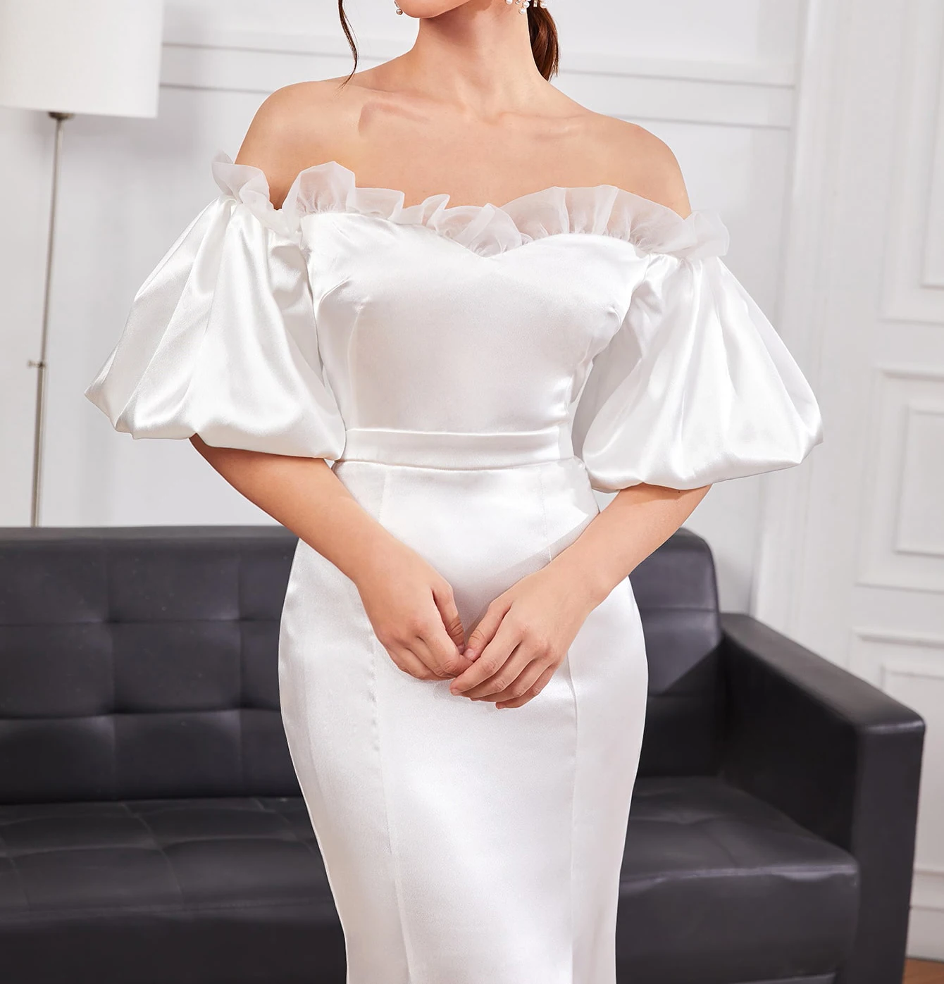 OEM Custom Women Off The Shoulder Lantern Short Sleeve Ruffle Details Fit and Flare Satin Maxi Dress