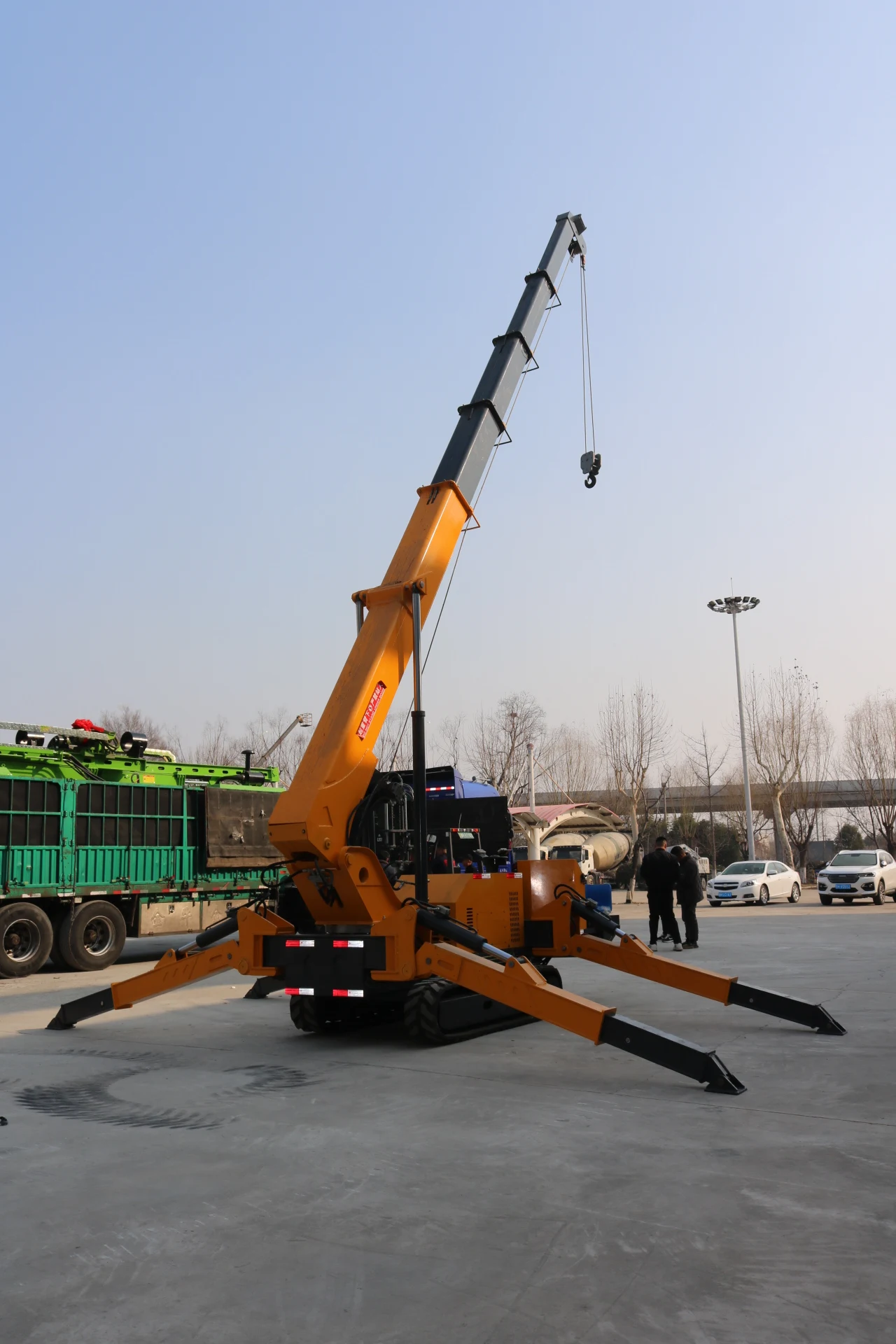 cheap price oil-electric crawler spider crane hydraulic 8 tons self-walking spider crane