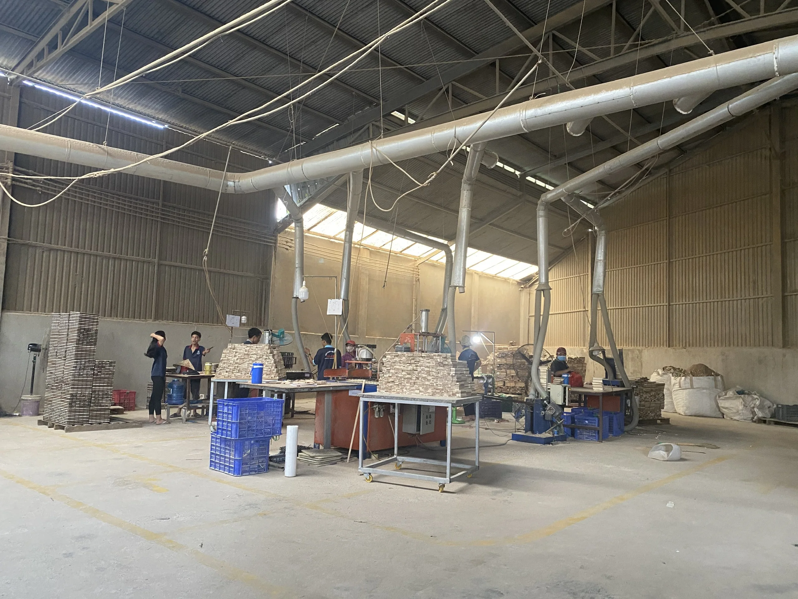 Interlocking acacia wood deck tiles 3 slats wood flooring bacolny waterproof patio tiles backyard flooring