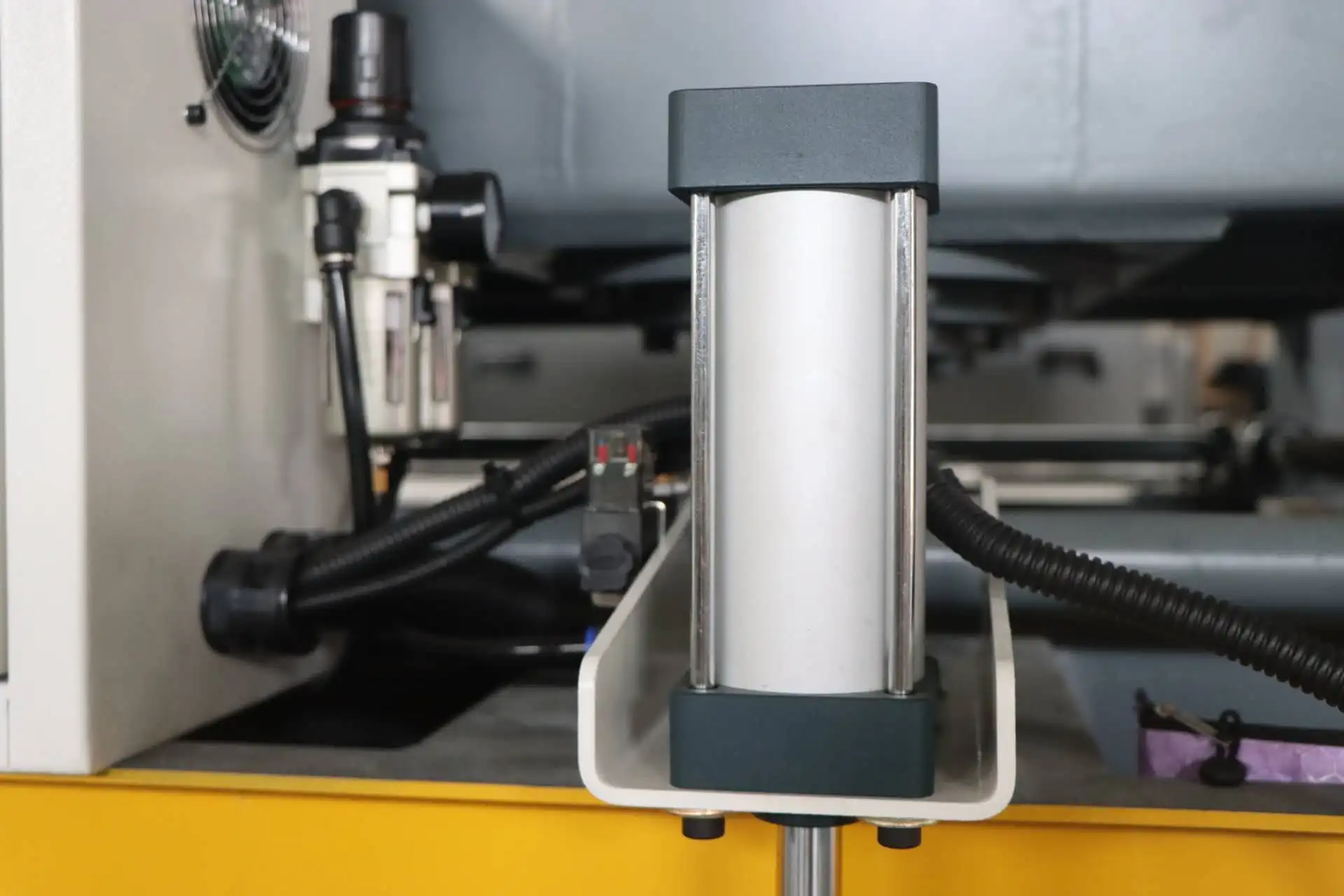 New fashion style Semi-auto  Compression Machine for foam and latex mattress online