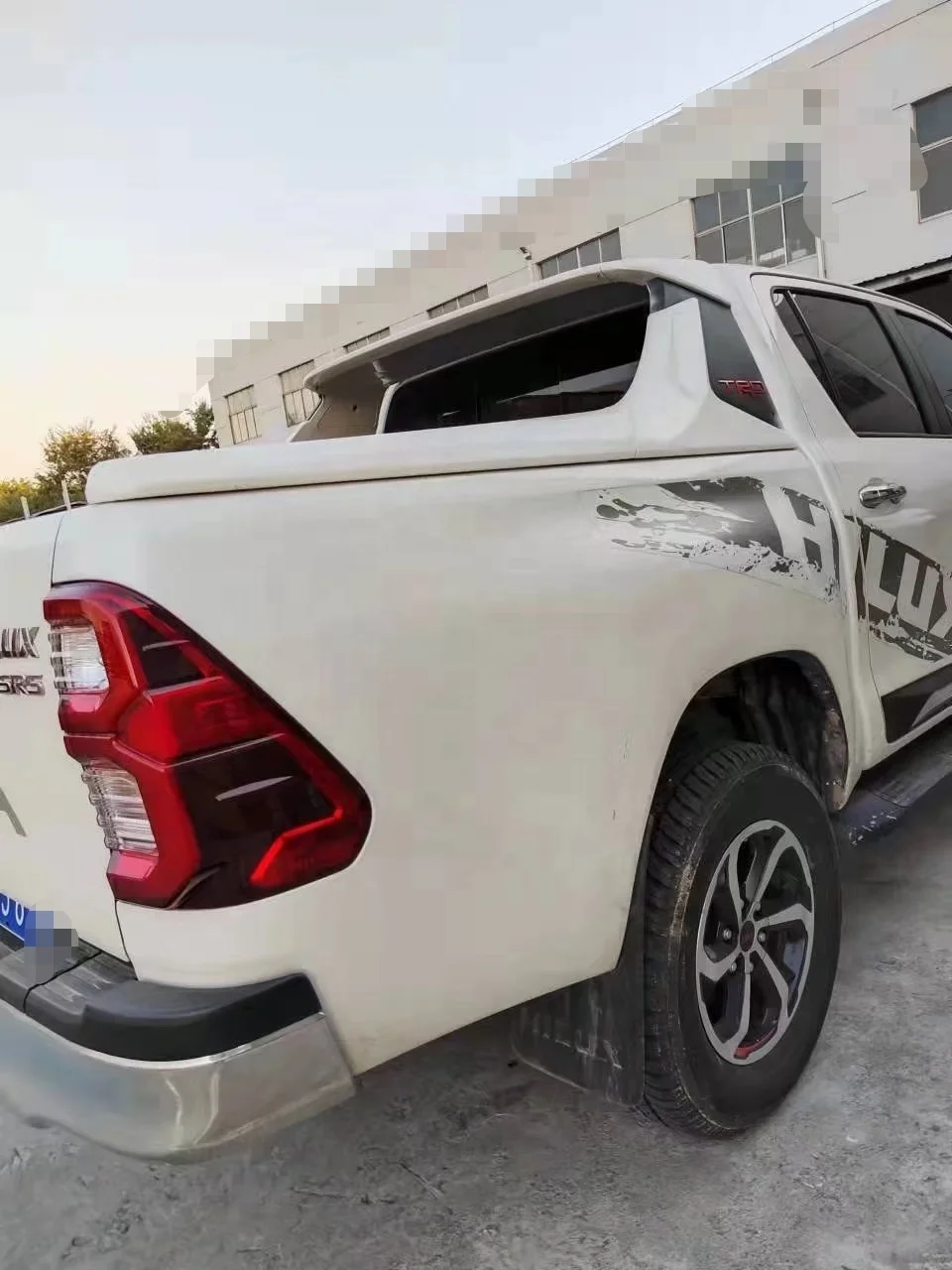 Hot Selling Exterior Accessories Bed Racks Offroad Truck Roll Bar for Hilux Revo 2015 2016 2017 2018 2019 2020 2021 2022