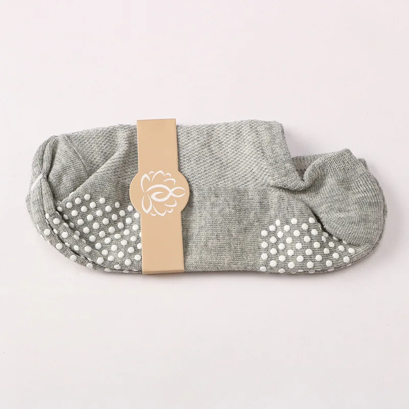 disposable custom logo beige no show mesh upper grip barre pilates slipper socks antislip silicone