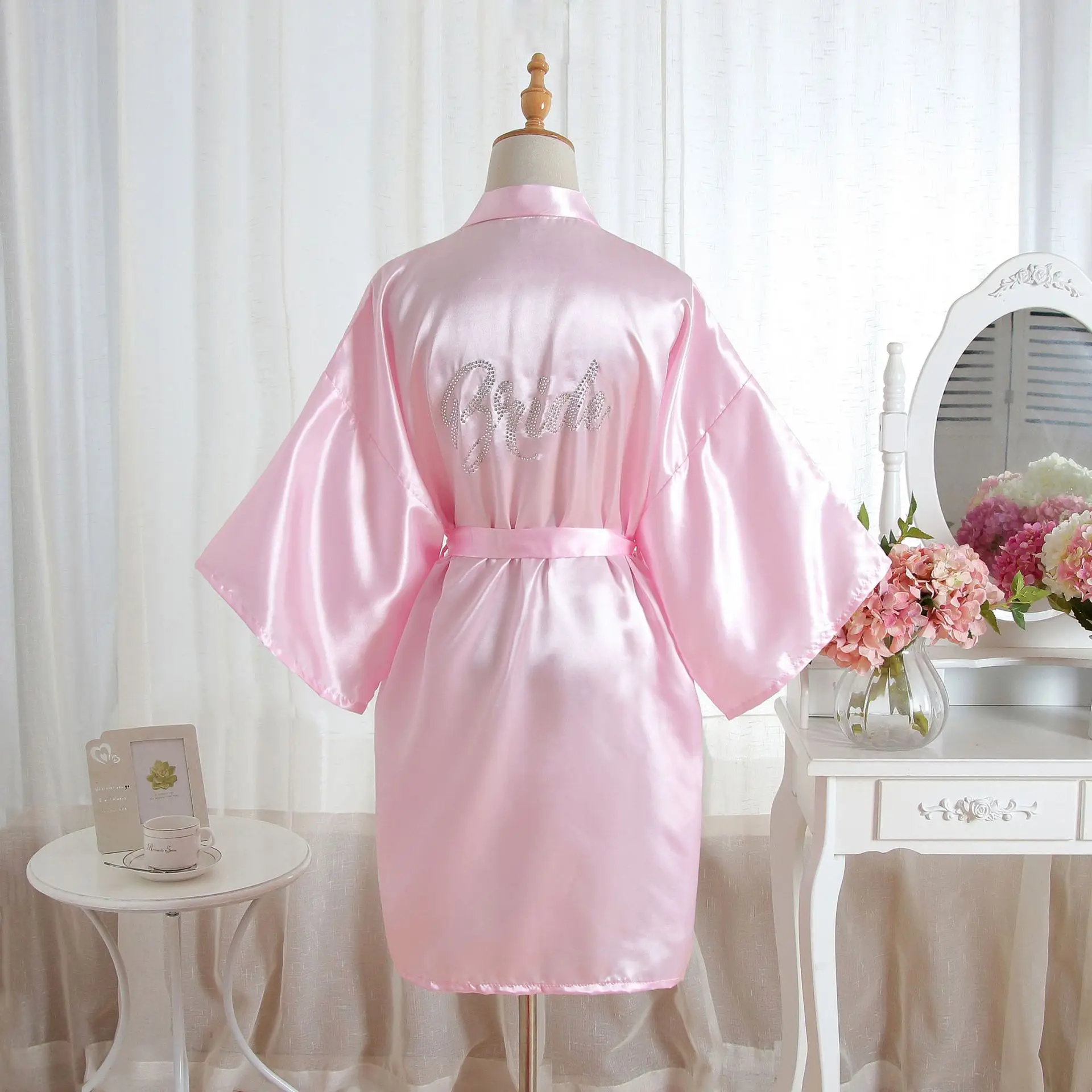 WH34-2 Sliver Glitter Font printed new Fashion wedding dress satin for bridesmaid light satin robe short sleeve robe bridal robe