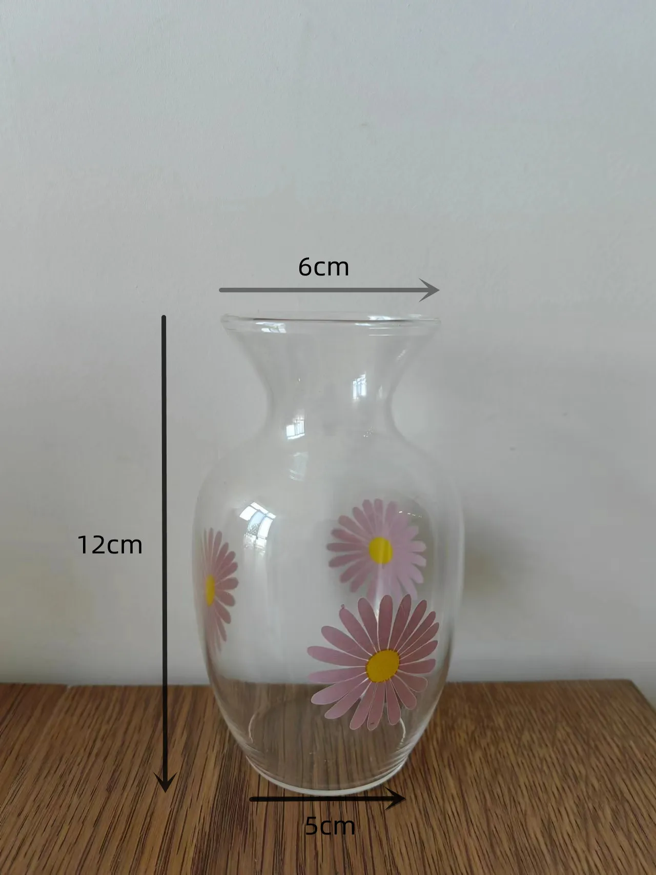 Elegant  Unique Home Decor Art-Painted Pink Daisy Small Glass Vase