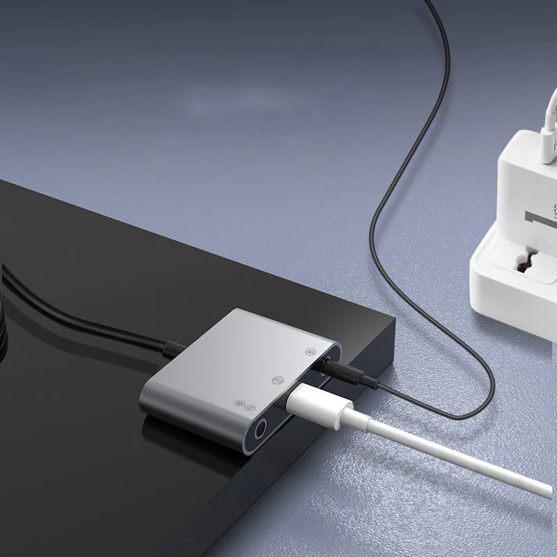 Live No. 1 Converter Mobile phone sound card cable audio adapter mobile phone connected microphone shouting microphone K song