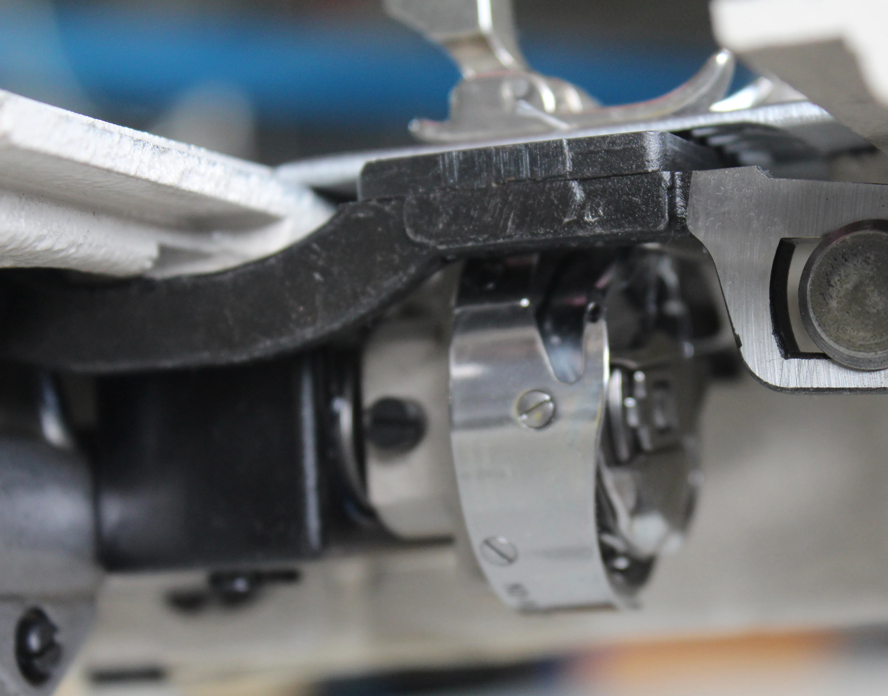 SI-6530 Cnc industrial lubrication flat bed zigzag sewing machine