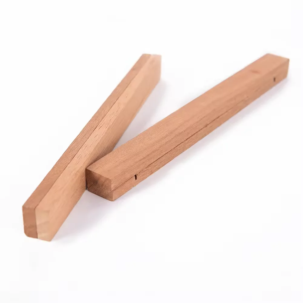 Factory Wholesale Pop Decor Wooden Magnetic Frame for Hanging Posters