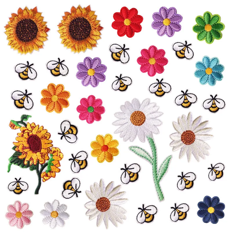Factory Iron on Patches Ready to ship embroidery Sunflower Bee badge patches wholesale custom logo patches for clothes