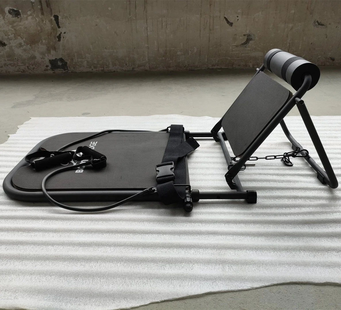 Factory Direct Sale Hip Up Machine Deep Thrust Gym Equipment Adjustable Trust Machine Muscle Fitness Buttock