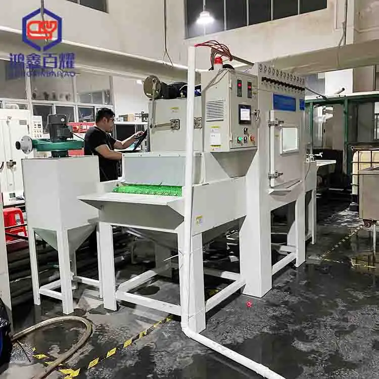 Sand Blasting Machine Dustless Sandblasting Cabinet Vapor Sand Blasting Machine Wet Sand Blaster Product