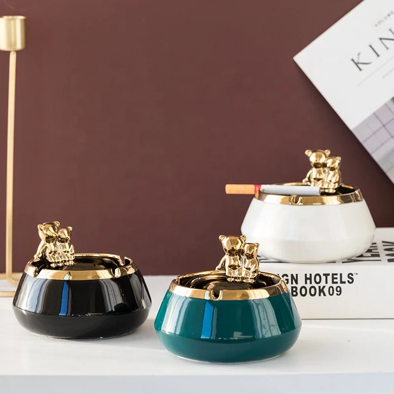 Nordic Instagram Bear Light Luxury Ashtray Home Living Room Creative Personalized Trend Office Windproof Ashtray