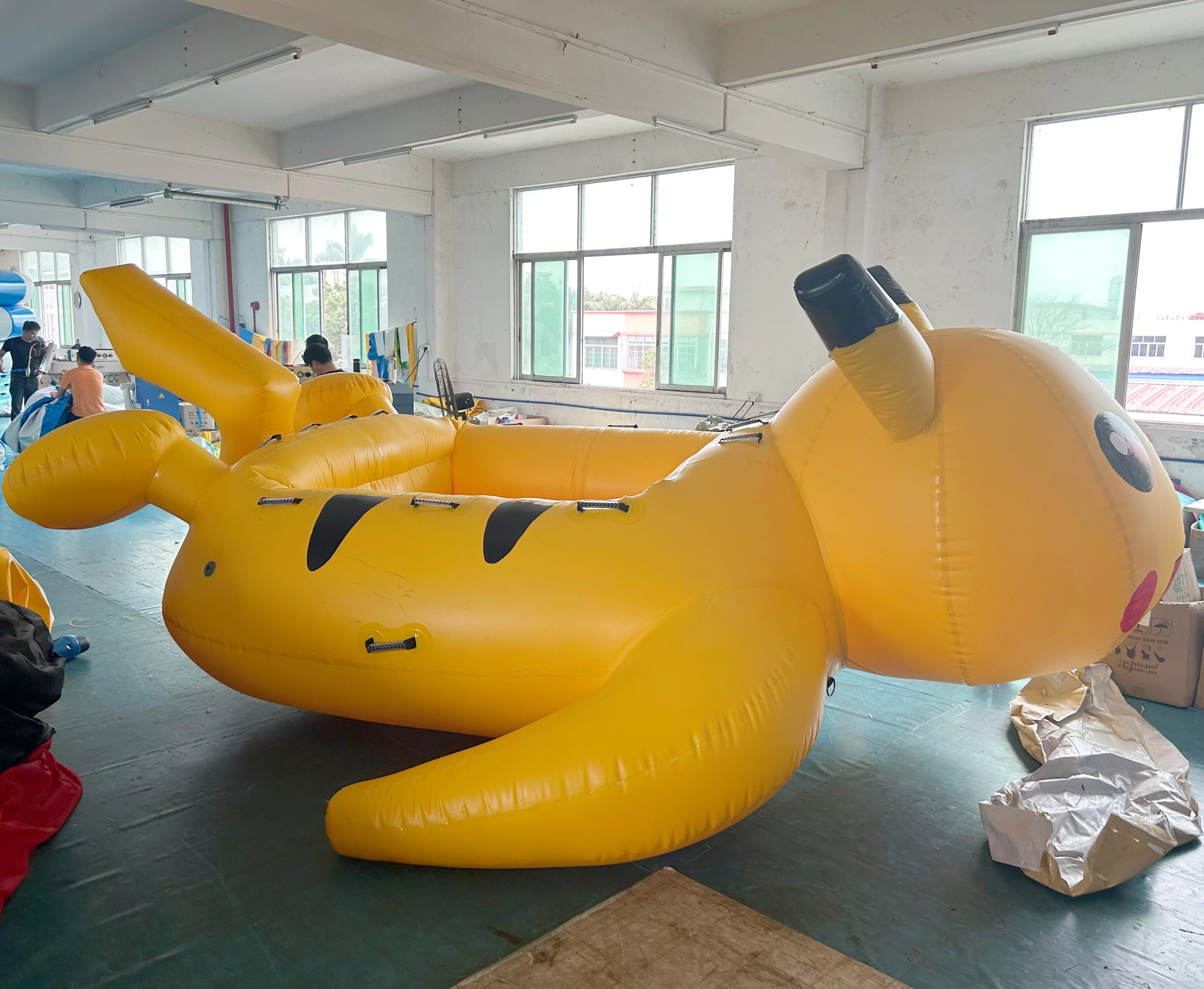 Summer Funny Inflatable Rotating Water Toys Disco Boat Towable Inflatable Towable Tube For Water Entertainment