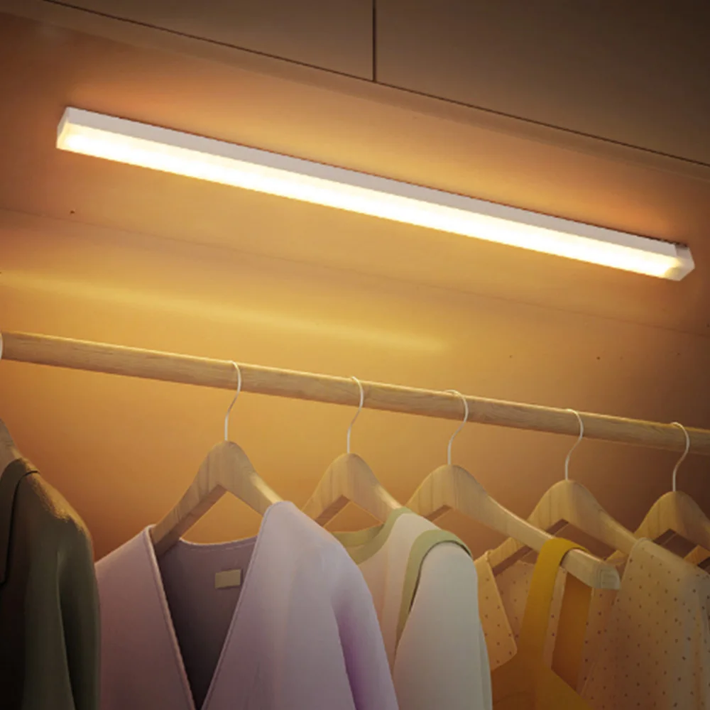 Ultra-Thin Indoor Luminous Kitchen Cabinet Closet Light Led Motion Sensor Light Wardrobe Light