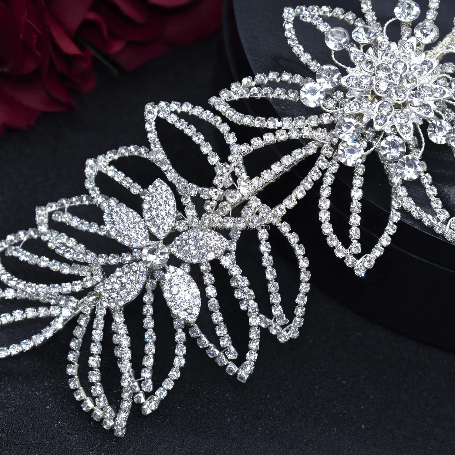 Fashion Sew On Crystal Patches Prom Gown Bodice Rhinestones Beaded Clothes Appliques For Wedding Bridal Dress Decorative