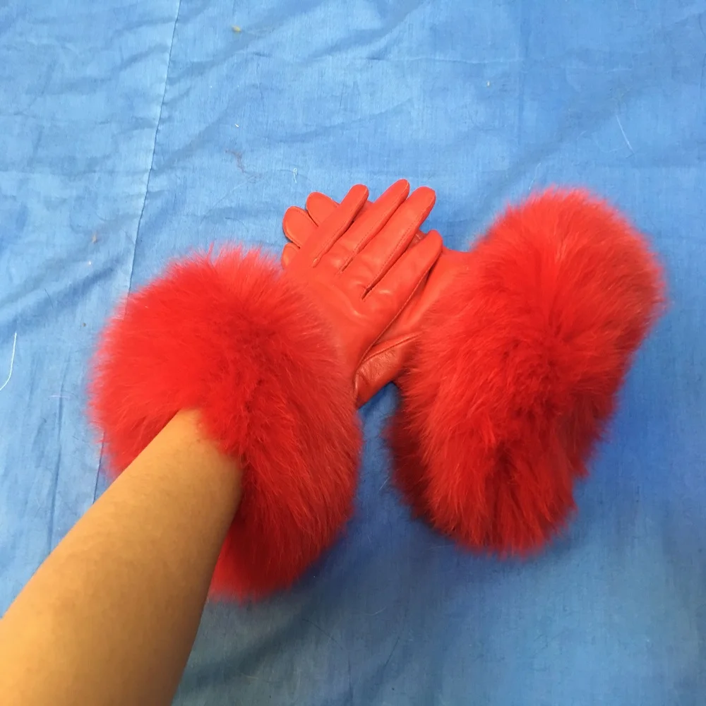 Hot Sale Fashion Ladies Genuine Leather Gloves  Winter Thick Ladies Fur Gloves
