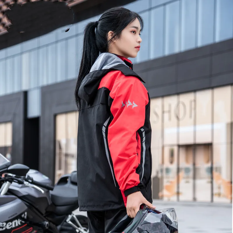 Motorcycle outdoor split raincoat rain pants men and women motorcycle cycling equipment take-out riders full body suit