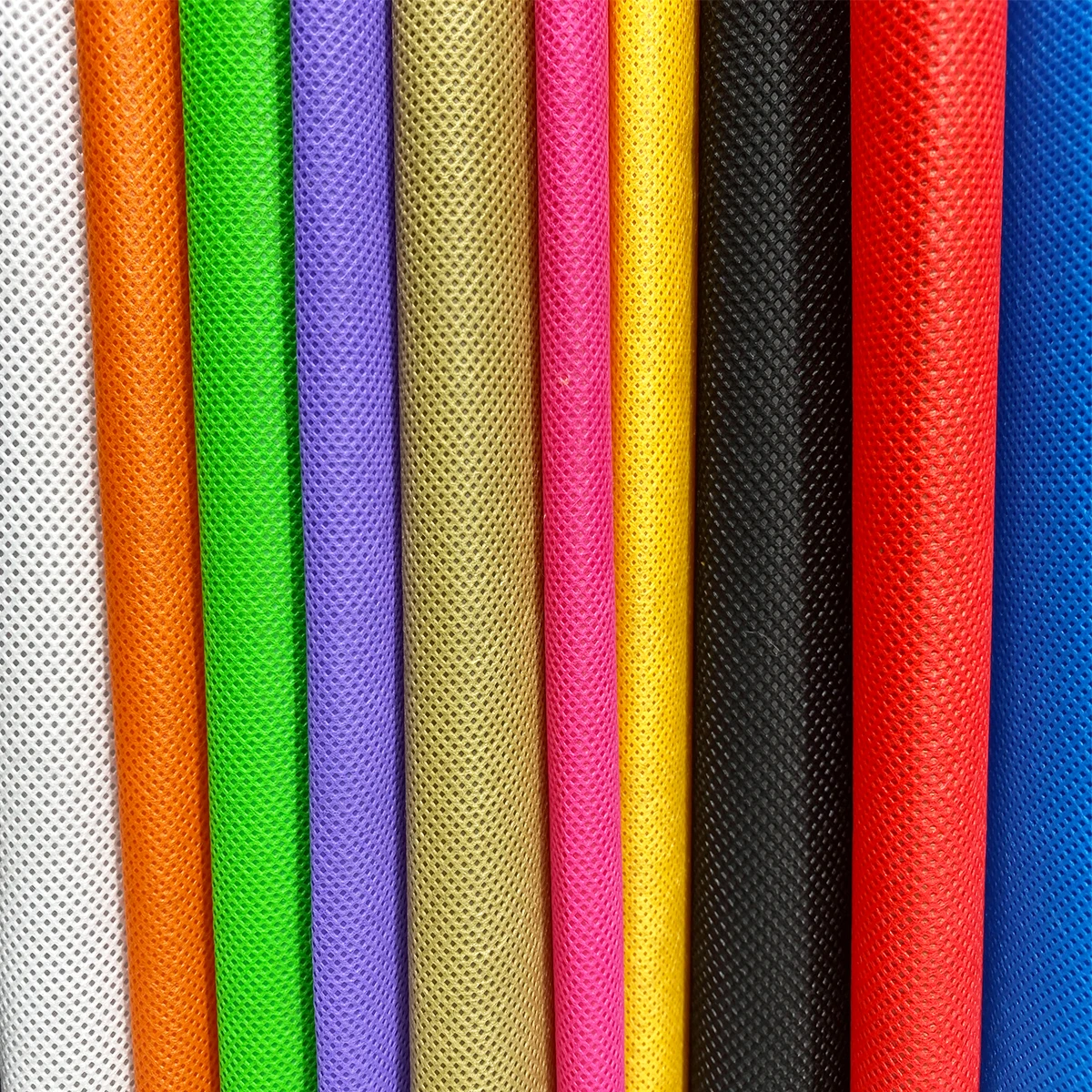 Non Woven Polypropylene Fabric In Roll