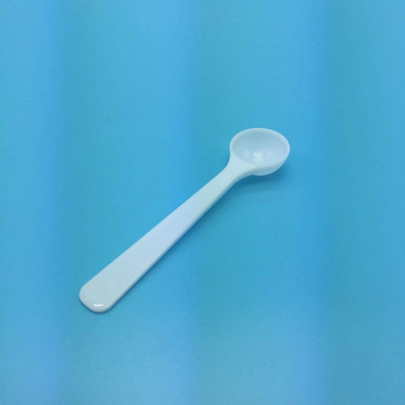 
China wholesale cheap 0.3g medical plastic measuring spoon 