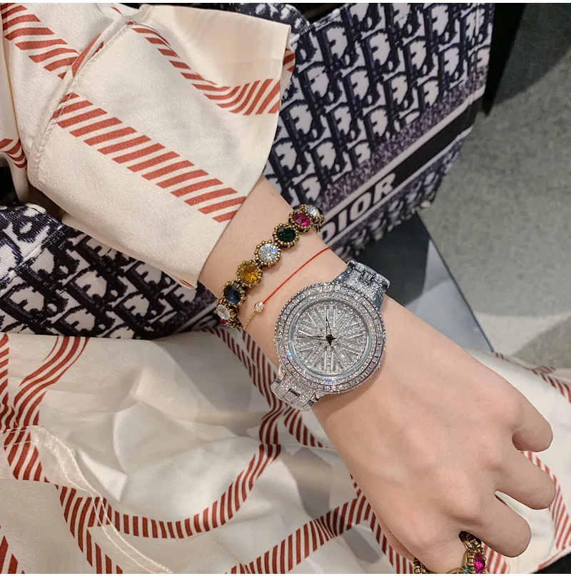 Full Of Diamond! High Quality Silver Plating Shining Diamond Quartz Watch For Party Iced Out Women Bracelet Watches Wrist Luxury