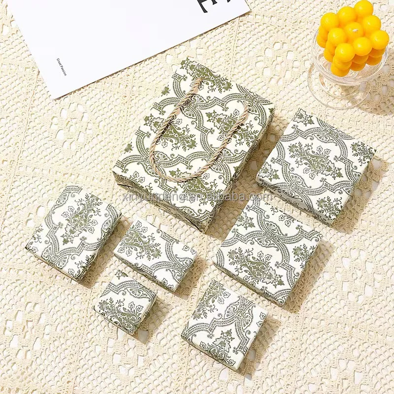 Yunpeng spot wholesale Tiandi cover jewelry box ring necklace packaging printing box custom your LOGO jewelry packaging box