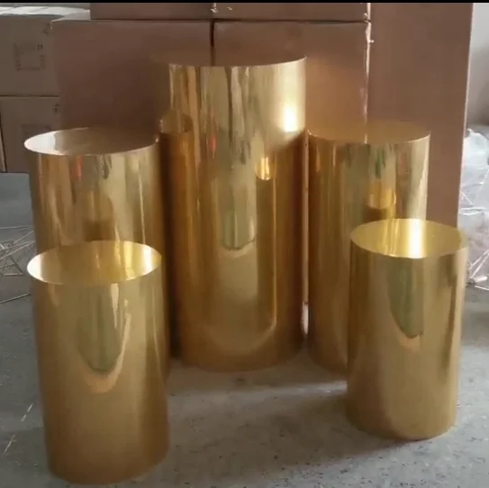 Top Sale Wedding Acrylic Gold Plinth Round Cake Stand Plinth Wholesale Wedding Gold Pedestal Cylinder