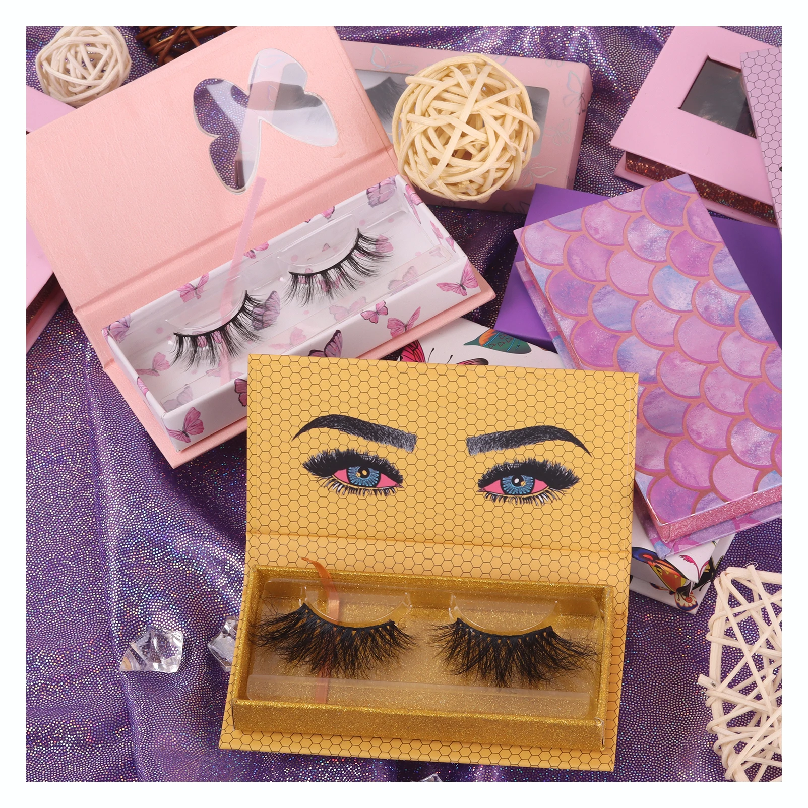 Free Eyelash Packaging Samples 18 mm 3d Mink Fluffy Lashes with Box Wholesale Vendor
