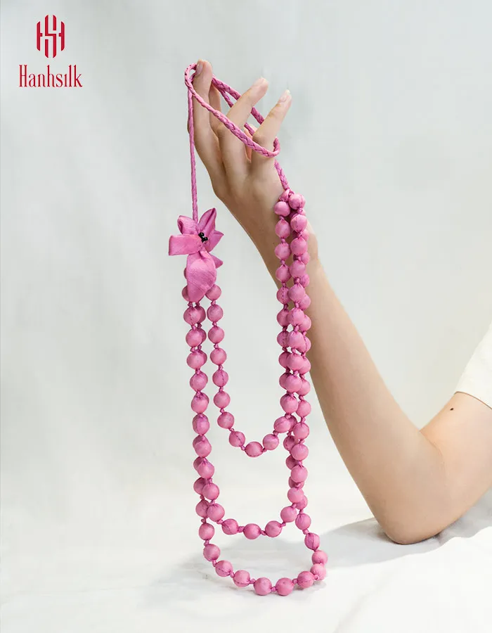 Fashionable whole sales silk necklace with Hanhsilk Vietnam brand name made in Vietnam wooden bead wrapped by mulberry silk