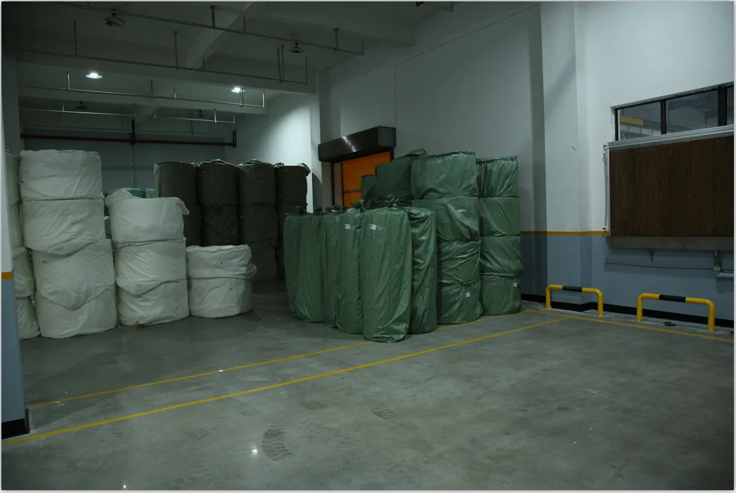 Rayon Wood Pulp Spunlance Non woven Parallel Cross Pearl Spunlace Nonwoven Fabric  for Washcloth Jumbo Rolls