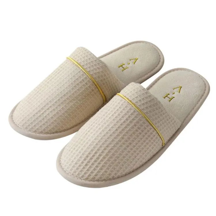 UG Bulk Custom Waffle Comfortable Slippers Fashion Ladies Slippers Hotel And Resort Room Hospitality Supplies