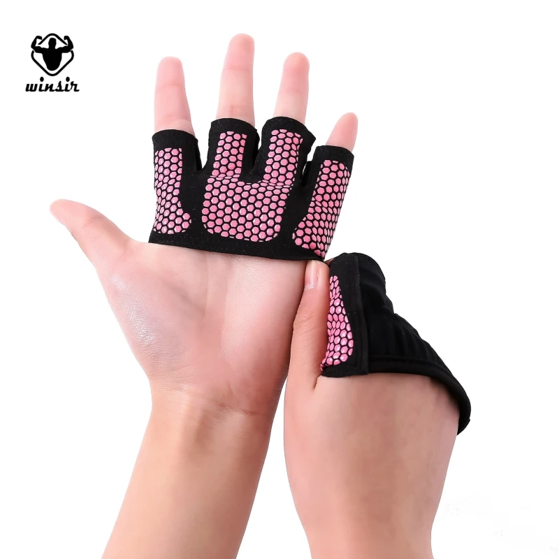 Womens and men excellent four finger Micro sweatproof sports Weight Lifting rubber glove gym Silicone