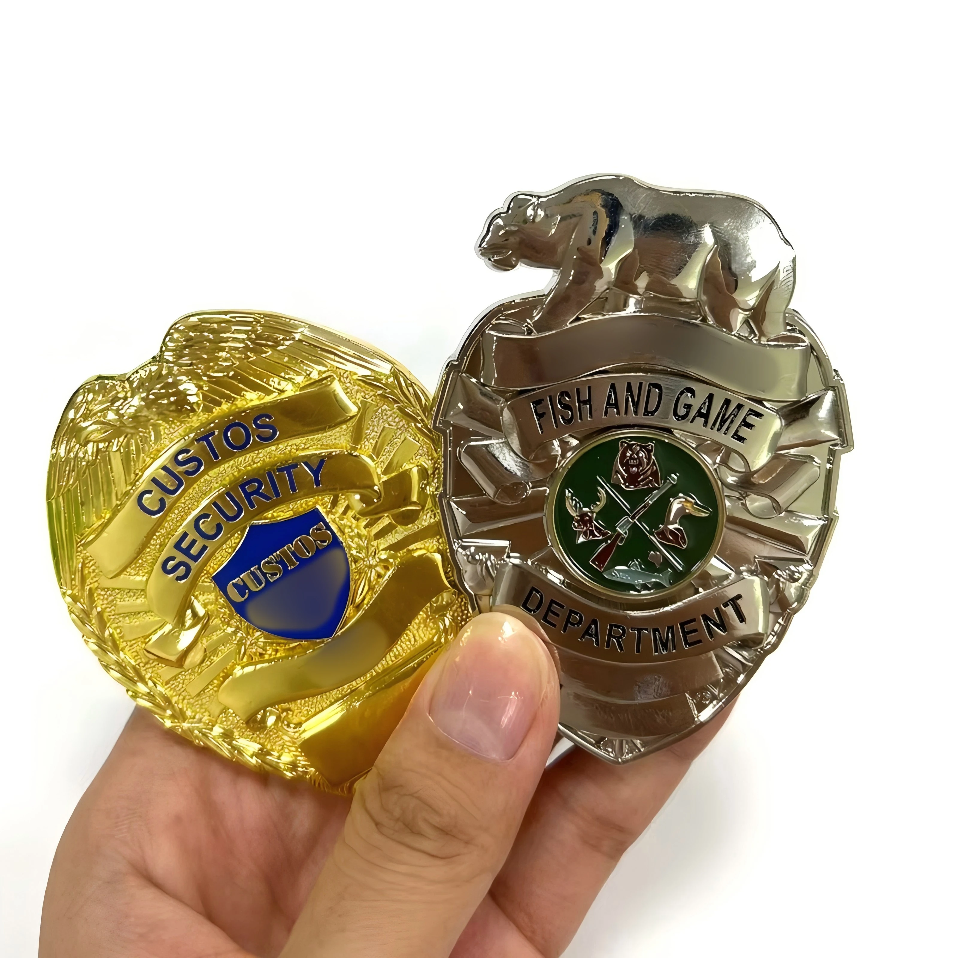 High Quality Souvenir Gift 50Mm Square Badge Iron On Badges Brass Silver Badge