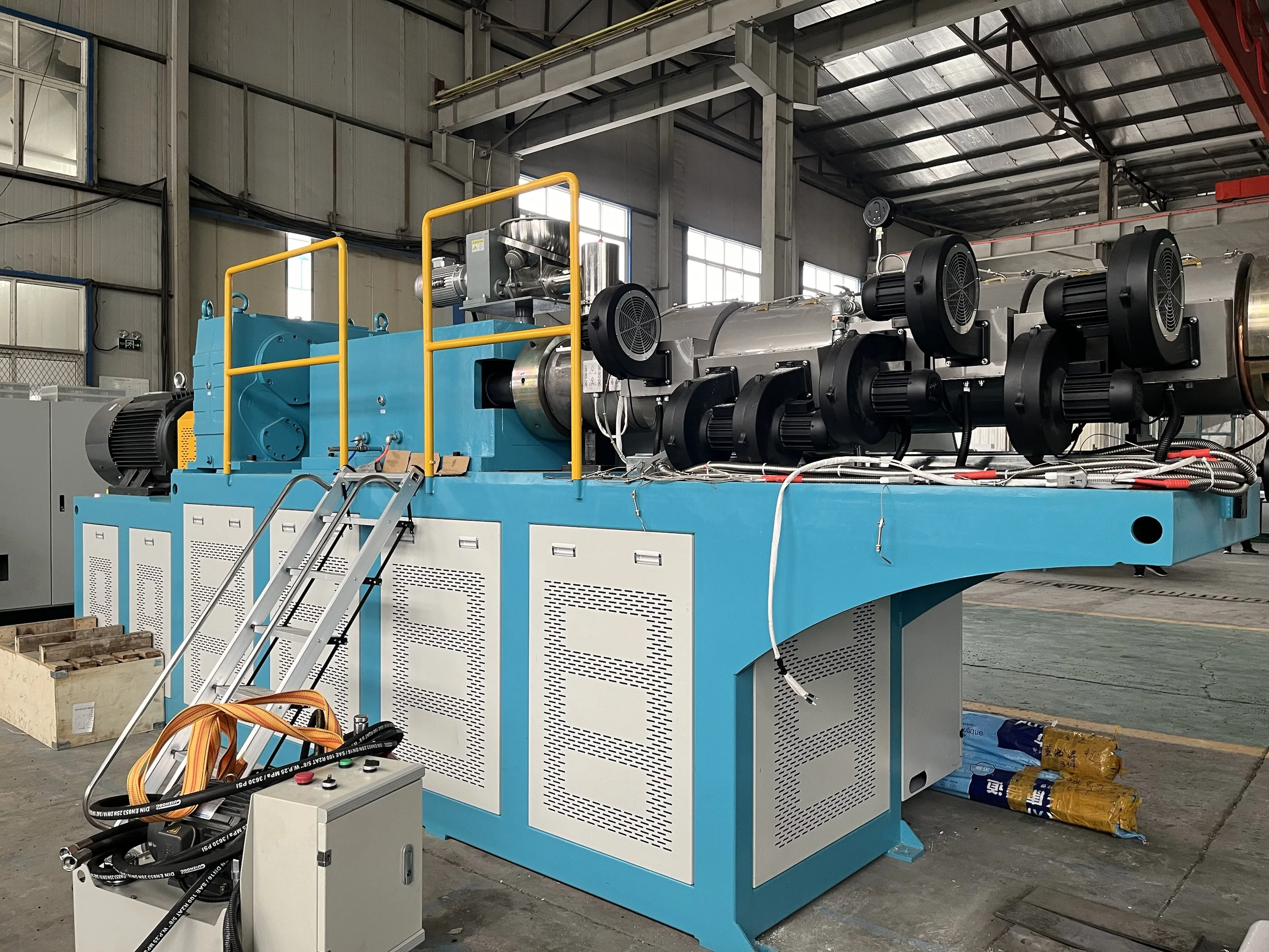 High Speed Plastic PVC Vinyl Flooring Mat Making Machine PVC Flooring Roller Production Line