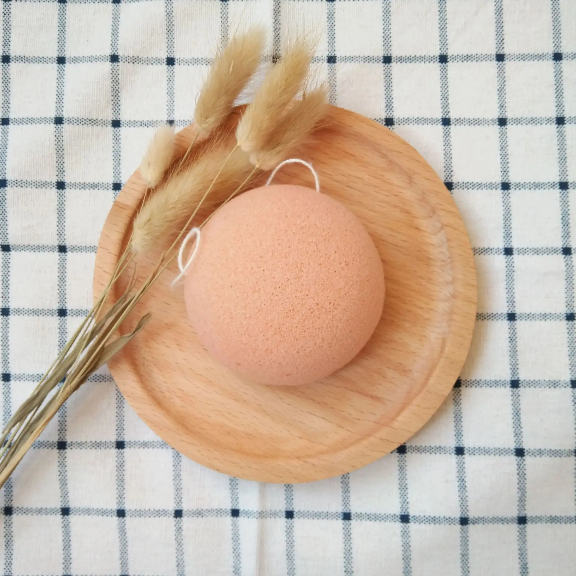 The Japan Konjac Sponge Pink Konjac Face Sponge