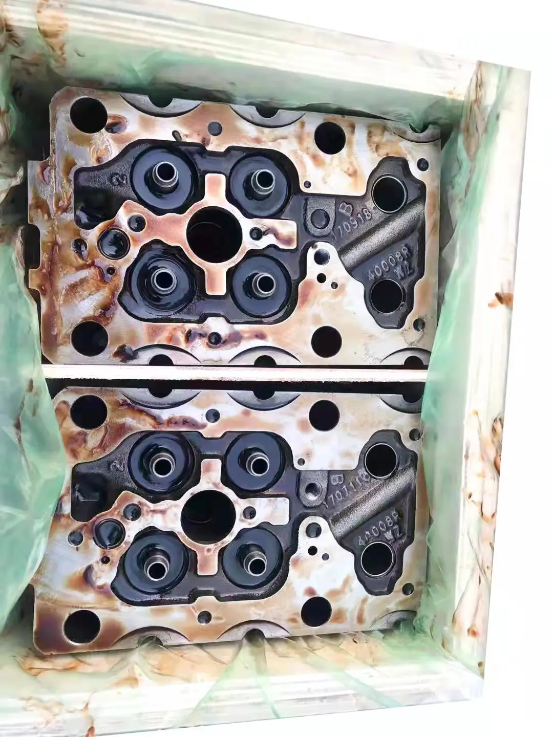 China manufacturer supply cylinder Head long warranty automobile parts diesel engine spare part Cylinder Head