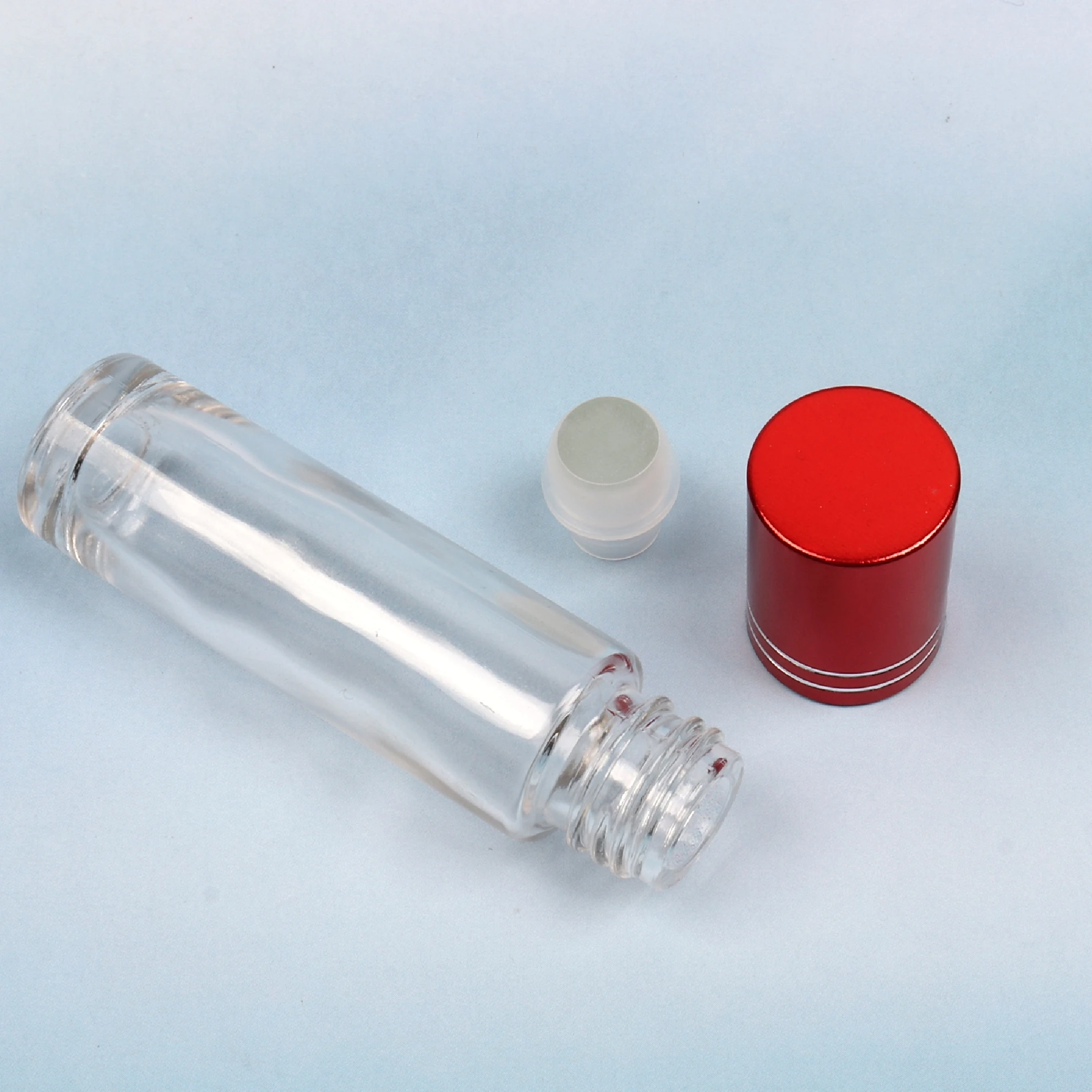 Wholesale 6ML 8ML 10ML transparent clear glass perfume bottle with aluminium cap roll on bottle