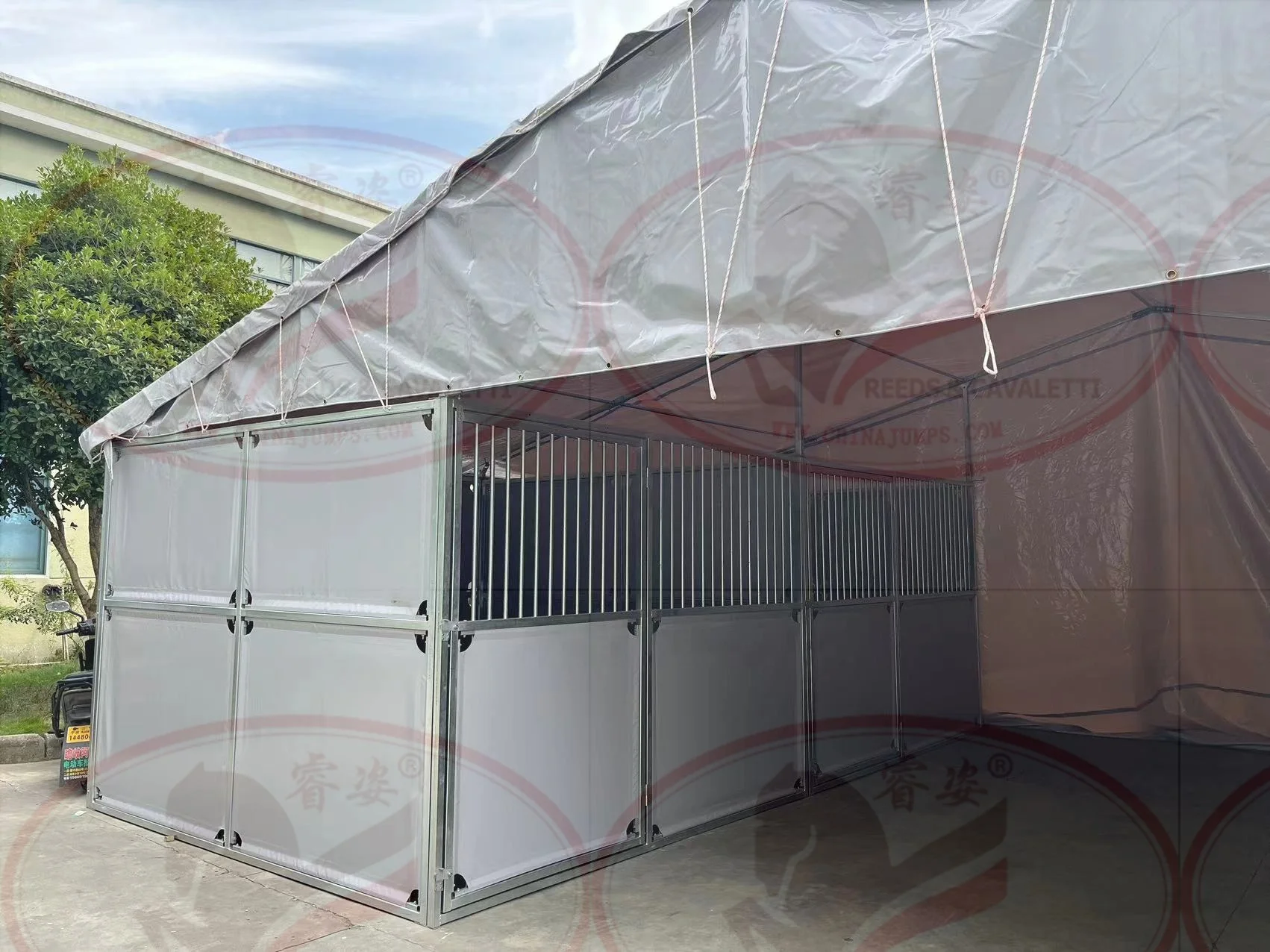 Portable Horse Stable Outdoor boxesTemporary Stable HDG steel PVC