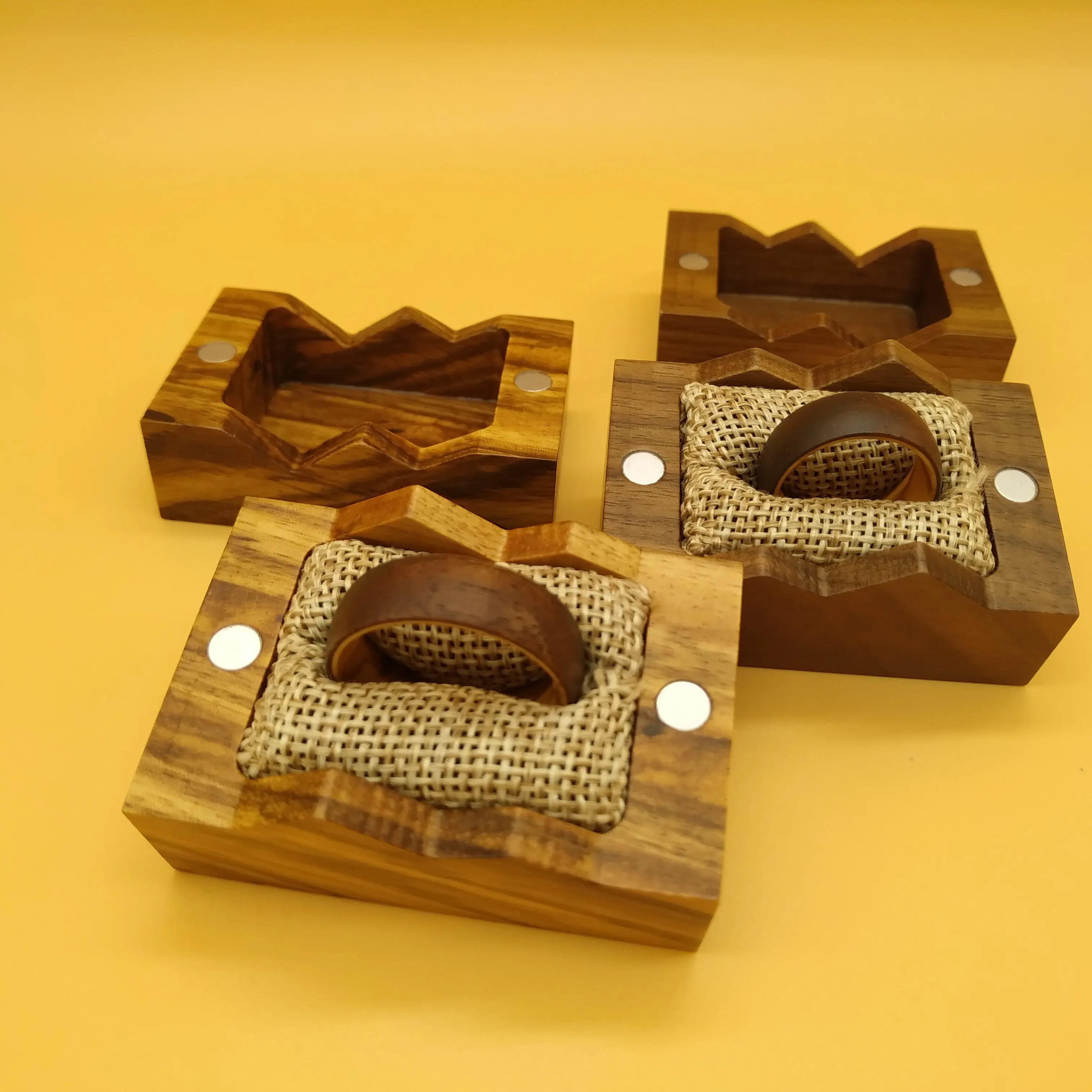 custom mini ring earring necklace gift box solid wood lightning shape wood ring box for men