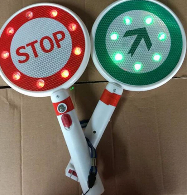 Rechargeable reflective traffic signal road signs led stop and go light