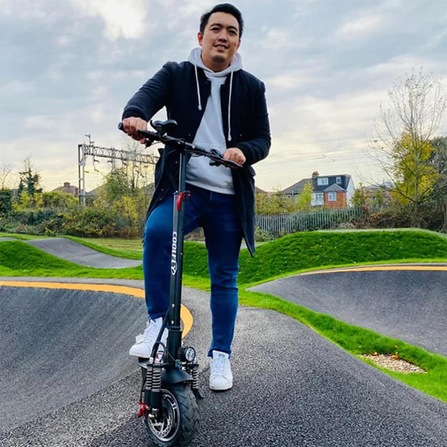 Manufacturer 2000W dual motor foldable electric scooter adult heavy duty escooter 52V max speed 60KM/H Europe warehouse